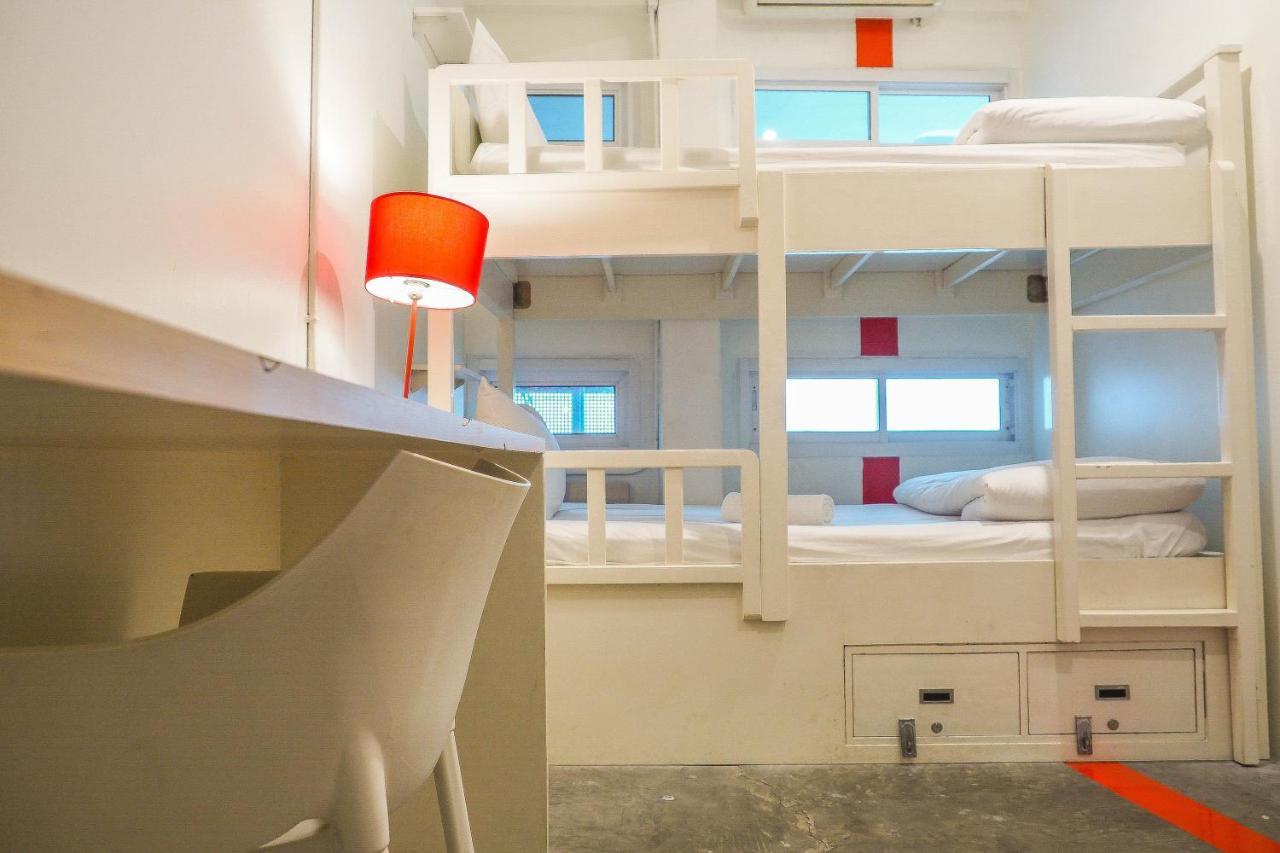 Hq Hostel Silom Μπανγκόκ Εξωτερικό φωτογραφία