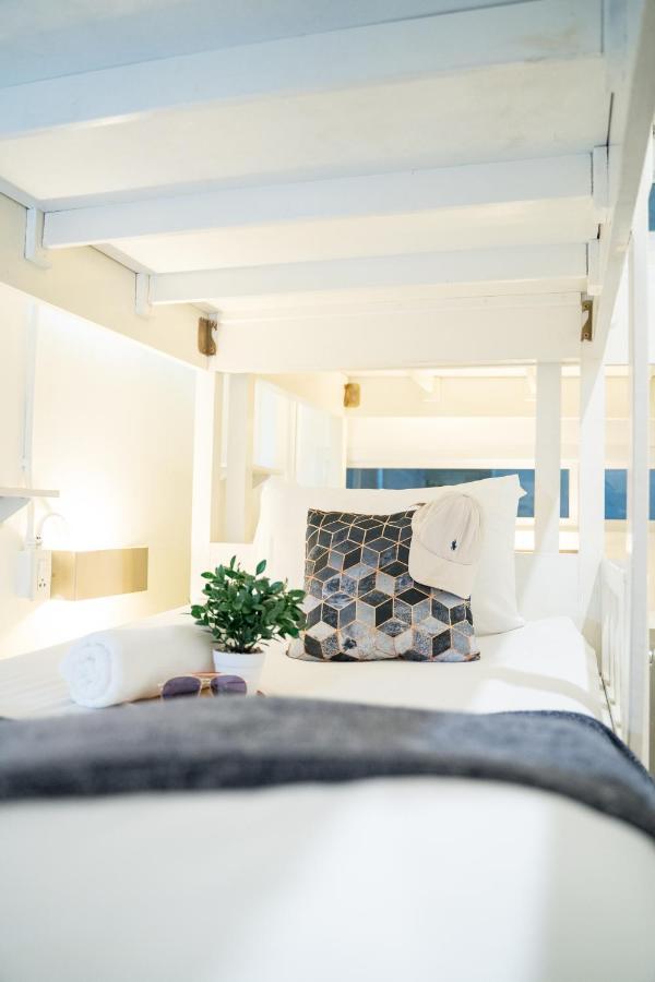 Hq Hostel Silom Μπανγκόκ Εξωτερικό φωτογραφία