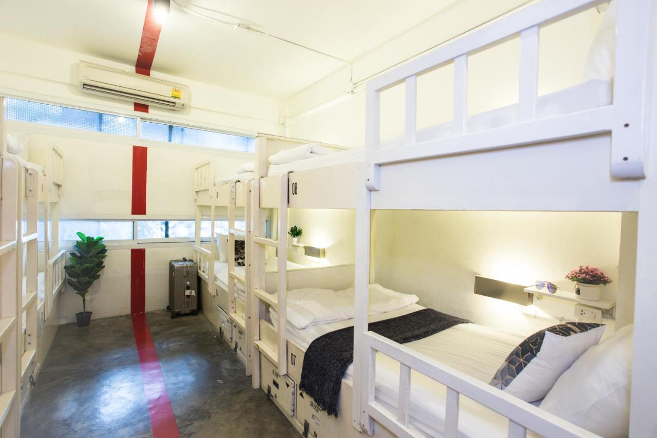 Hq Hostel Silom Μπανγκόκ Εξωτερικό φωτογραφία