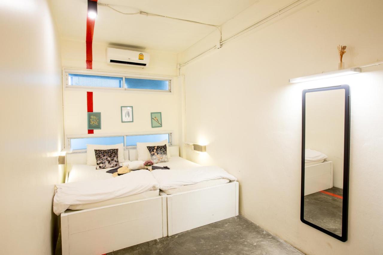 Hq Hostel Silom Μπανγκόκ Εξωτερικό φωτογραφία