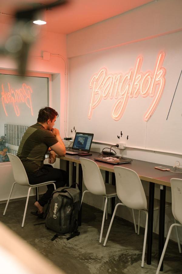 Hq Hostel Silom Μπανγκόκ Εξωτερικό φωτογραφία